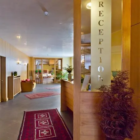 Roma Hotel 3*