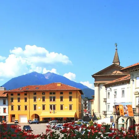 Hotel Roma 3*